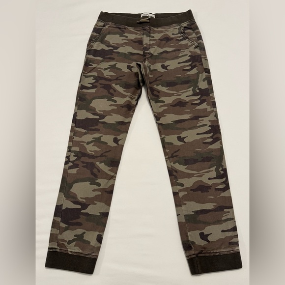 NWOT Abercrombie Kids Cargo Jogger Size 15/16 - Picture 1 of 13